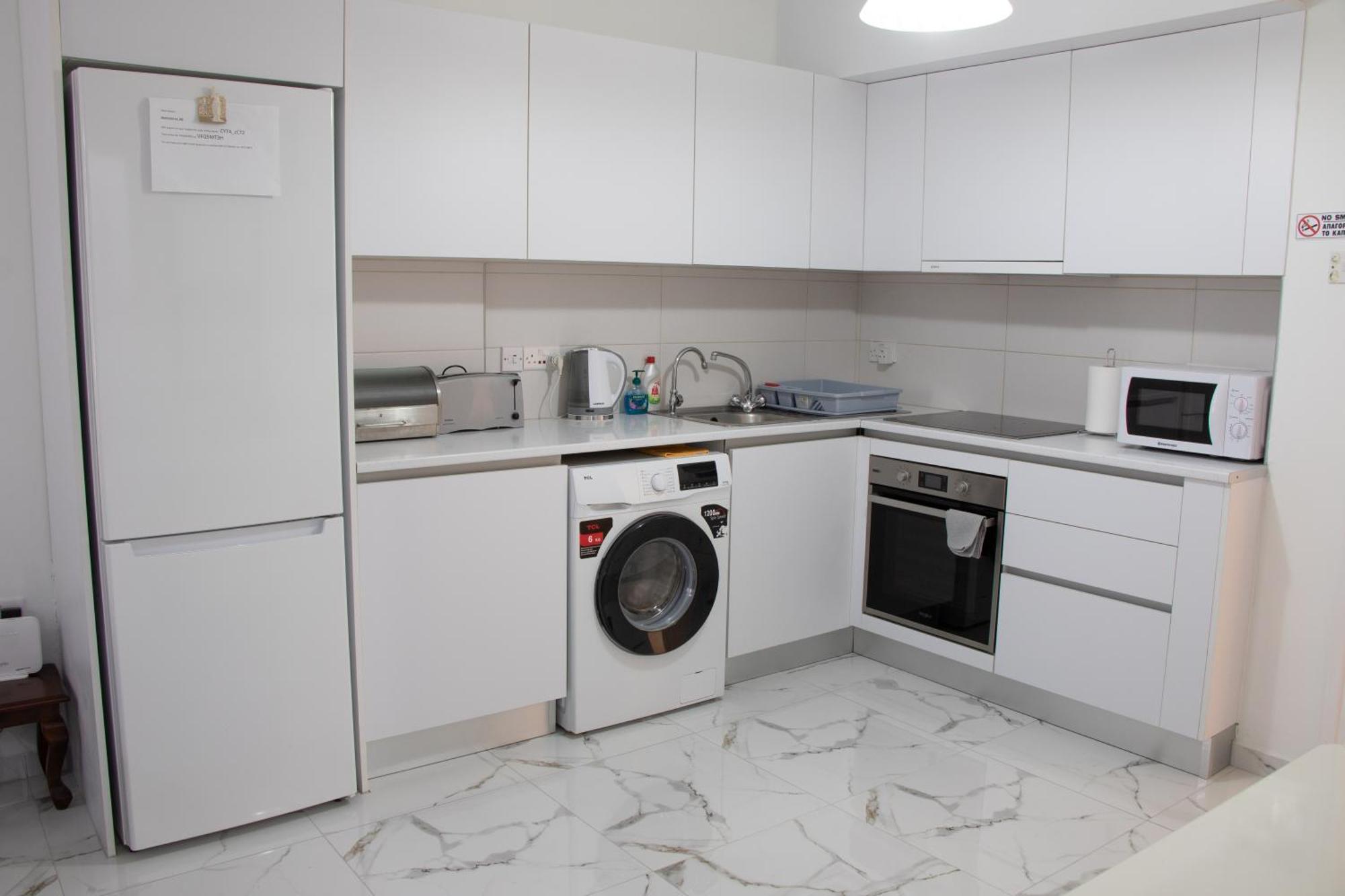 Apartment,Near The Beach Pinikoudes Larnaca Dış mekan fotoğraf