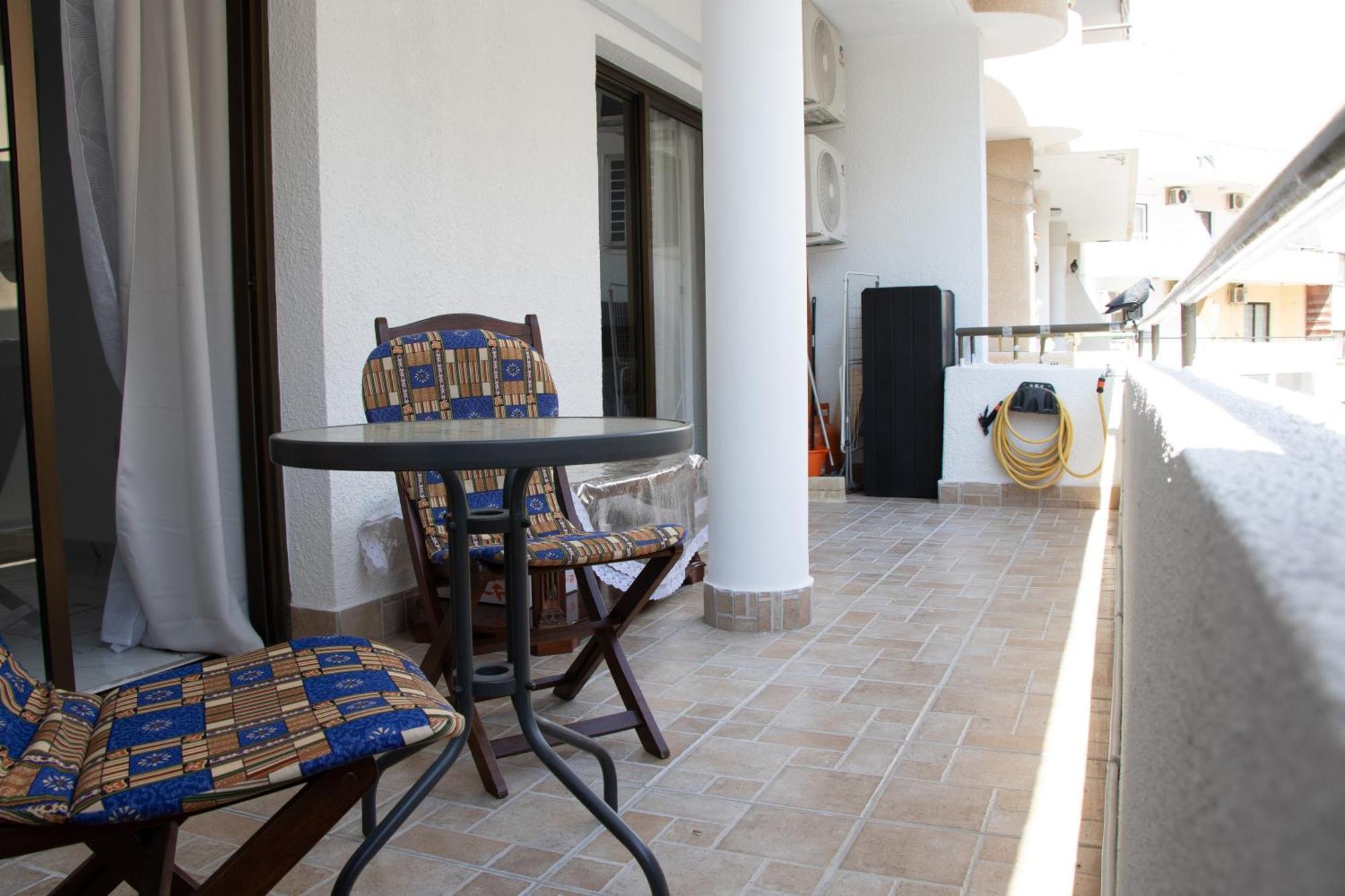 Apartment,Near The Beach Pinikoudes Larnaca Dış mekan fotoğraf